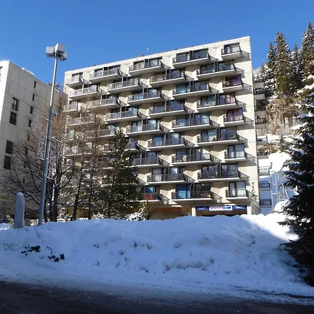 Renove Proche Pistes Et Commerces Avec Balcon Pour 4 Personnes - Fr-1-425-234 Apartment *